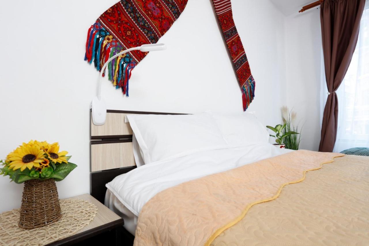 Traditional Romanian Apartments Bukurešť Exteriér fotografie